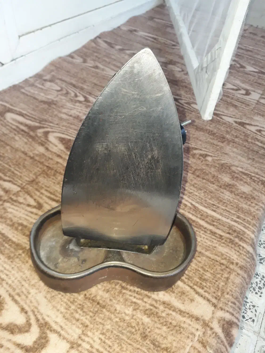 خیاطی|اتو و لوازم اتو|خوی, |دیوار