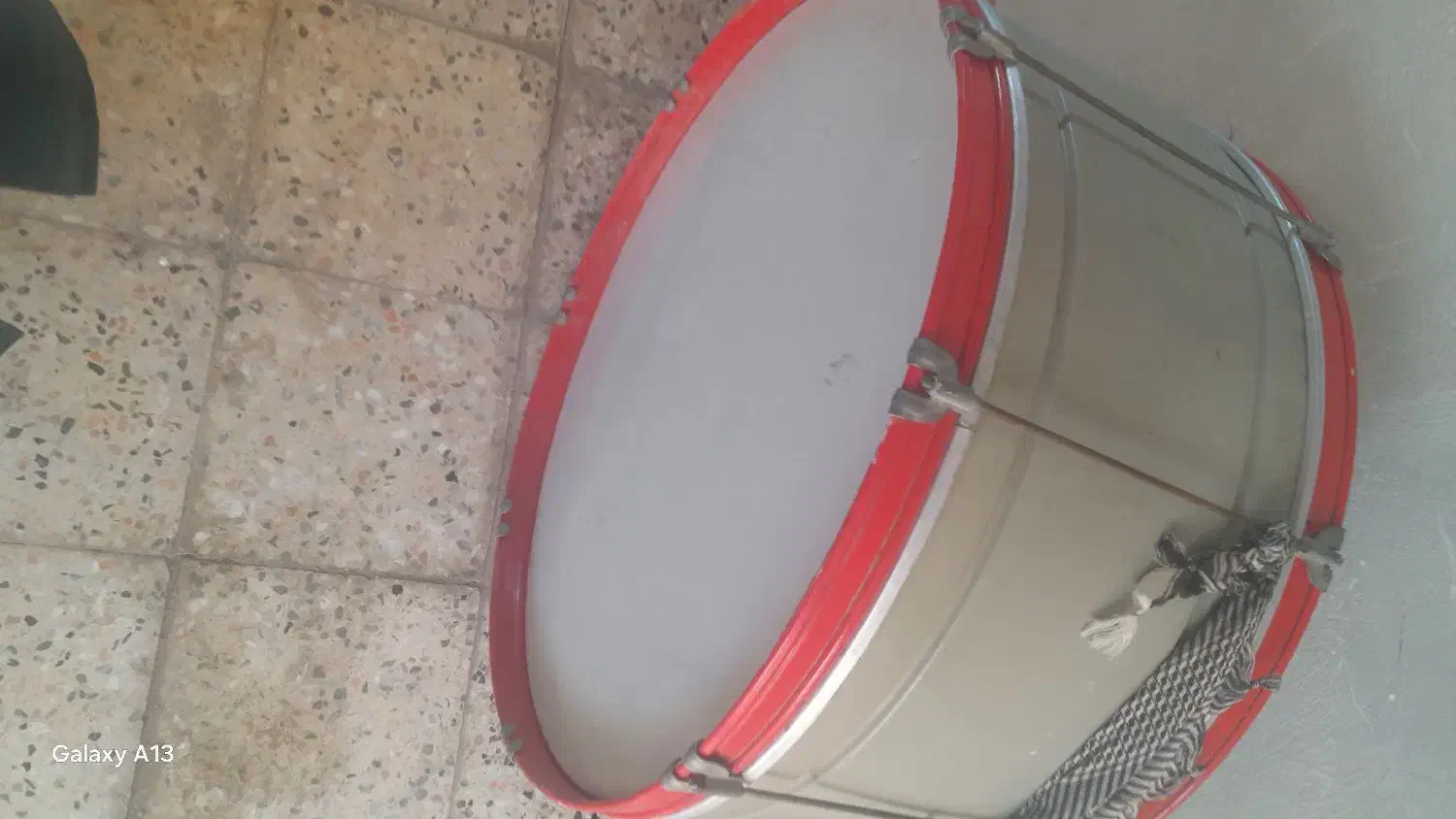 طبل فروشی|فعالیت داوطلبانه|آشخانه, |دیوار