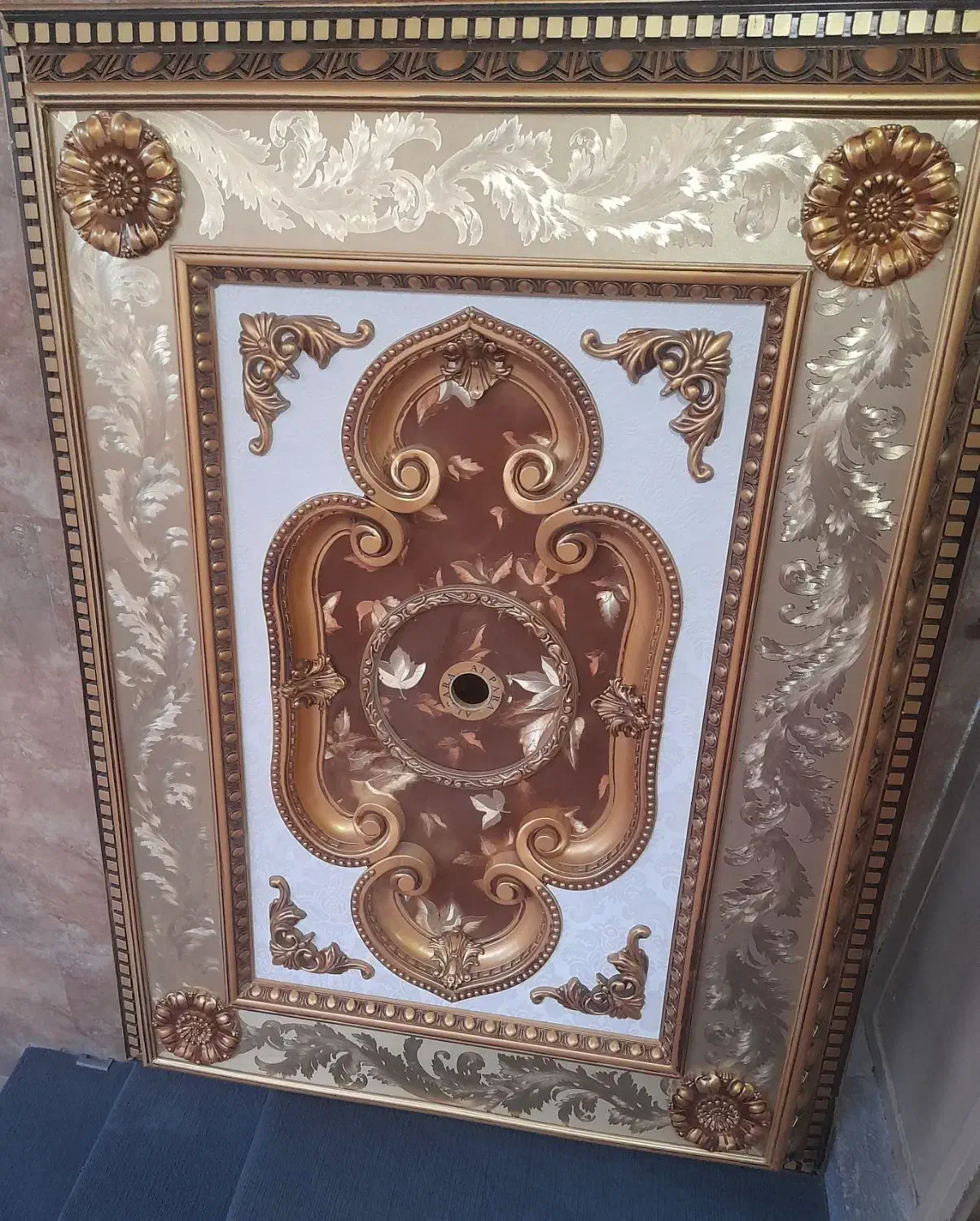 قاب دور لوستری|لوستر و چراغ آویز|شهریار, فرارت|دیوار