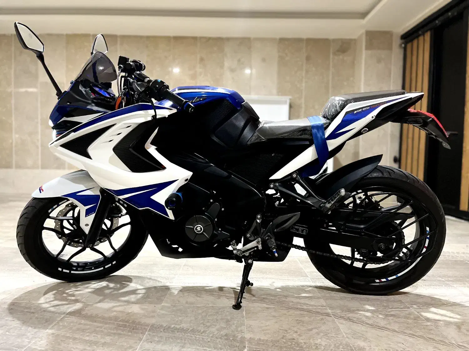 rs 200 مدل 1400|موتورسیکلت|تهران, جوادیه|دیوار