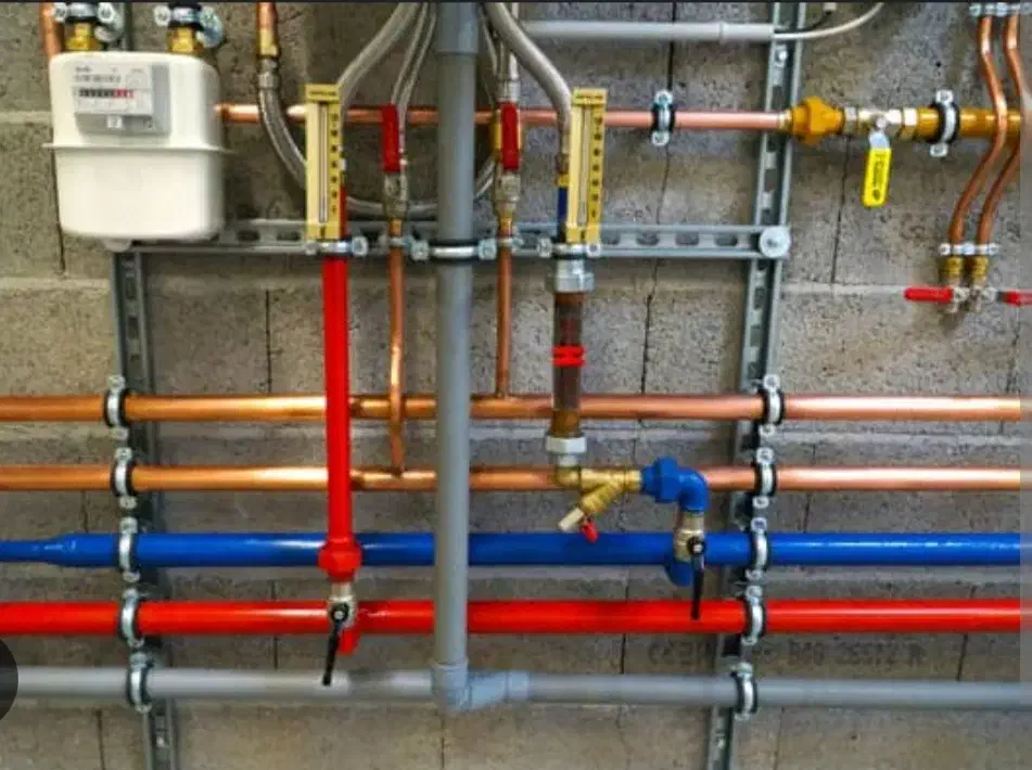 لوله کشی گاز لوله کشی اب برق کشی  ساختمان|خدمات پیشه و مهارت|قائم‌شهر, |دیوار