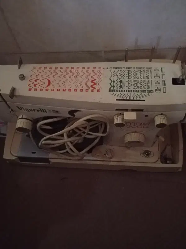 چرخ خیاطی Vigorelli|چرخ خیاطی و ریسندگی|یزد, |دیوار