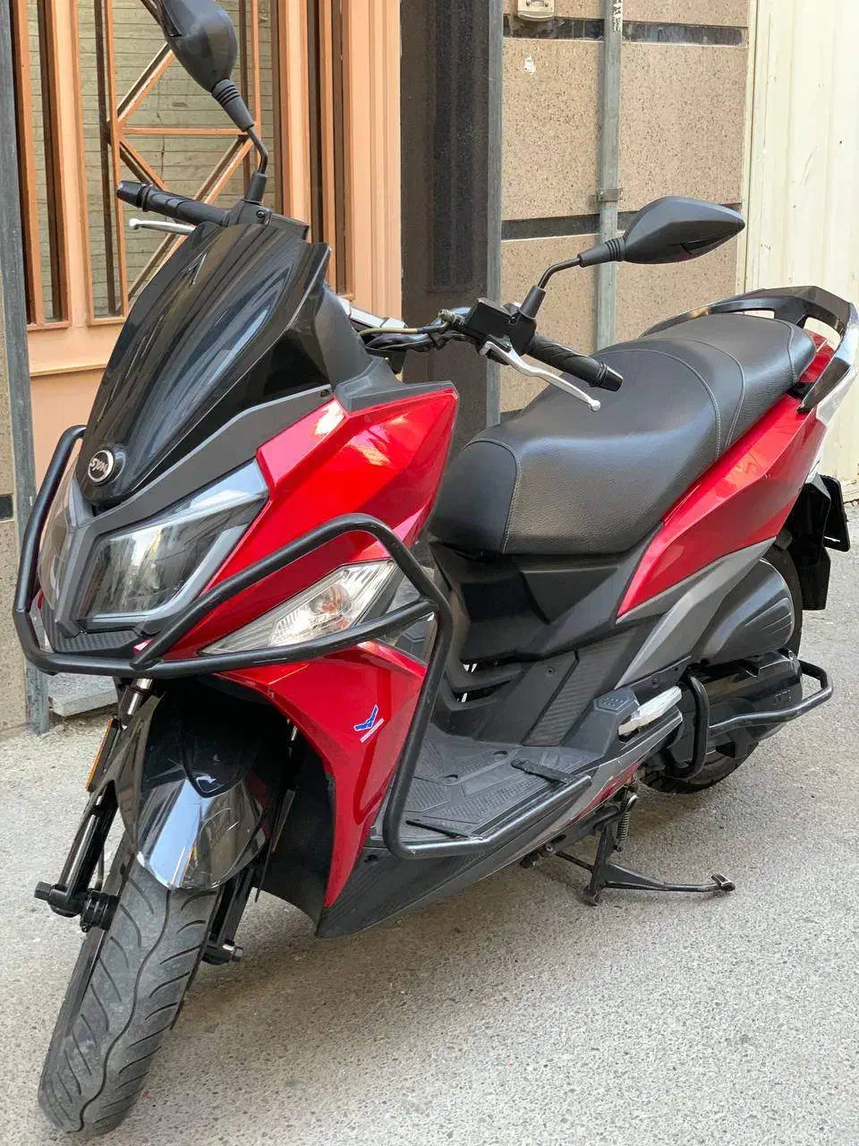 J200|موتورسیکلت|تهران, بیسیم|دیوار