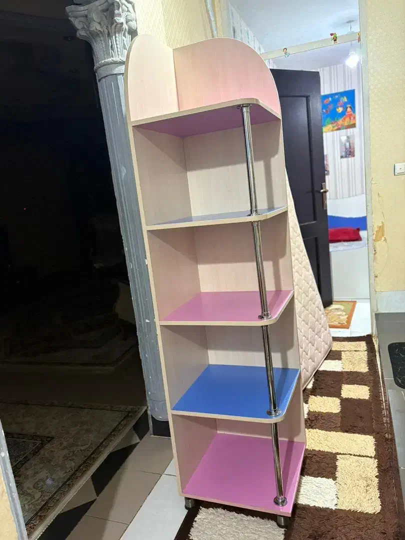 شلف۵طبقه ی عروسک،کتاب و غیره|بوفه، ویترین، کنسول|آبادان, |دیوار