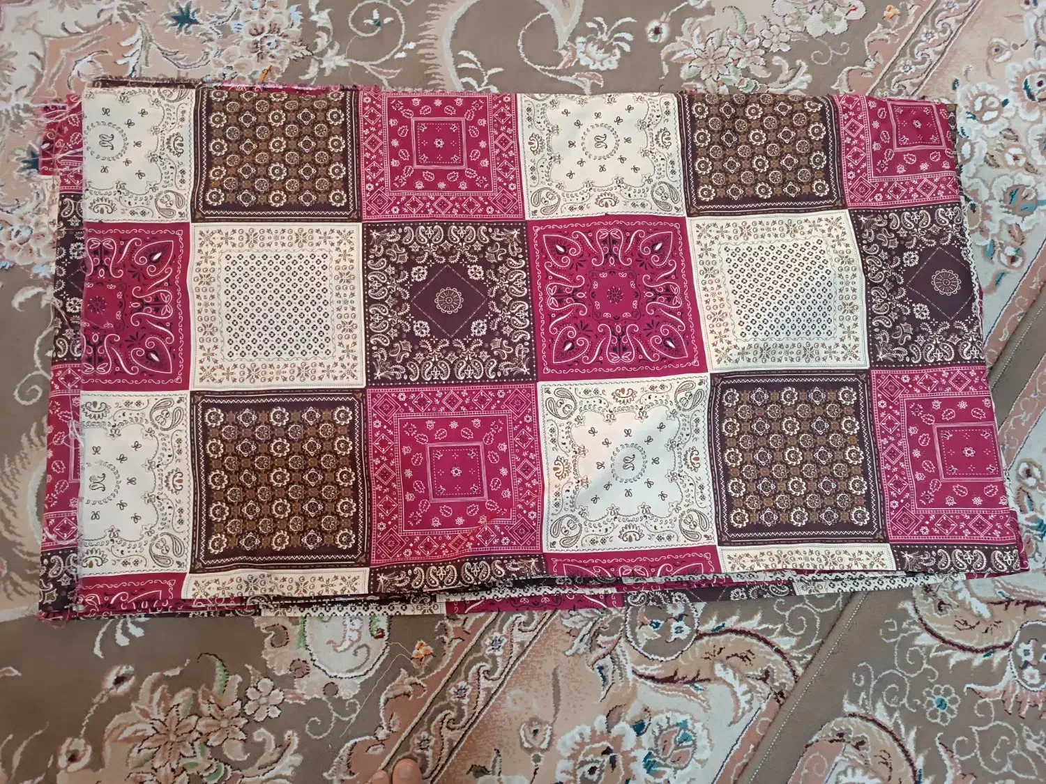 پارچه|سرویس روتختی|خرم‌آباد, |دیوار