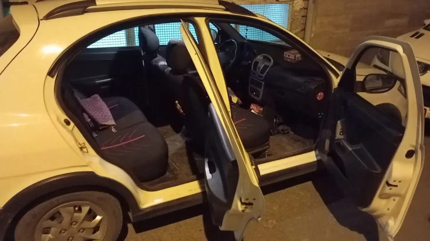 ماشین کوییک|خودرو سواری و وانت|قم, وادی السلام|دیوار