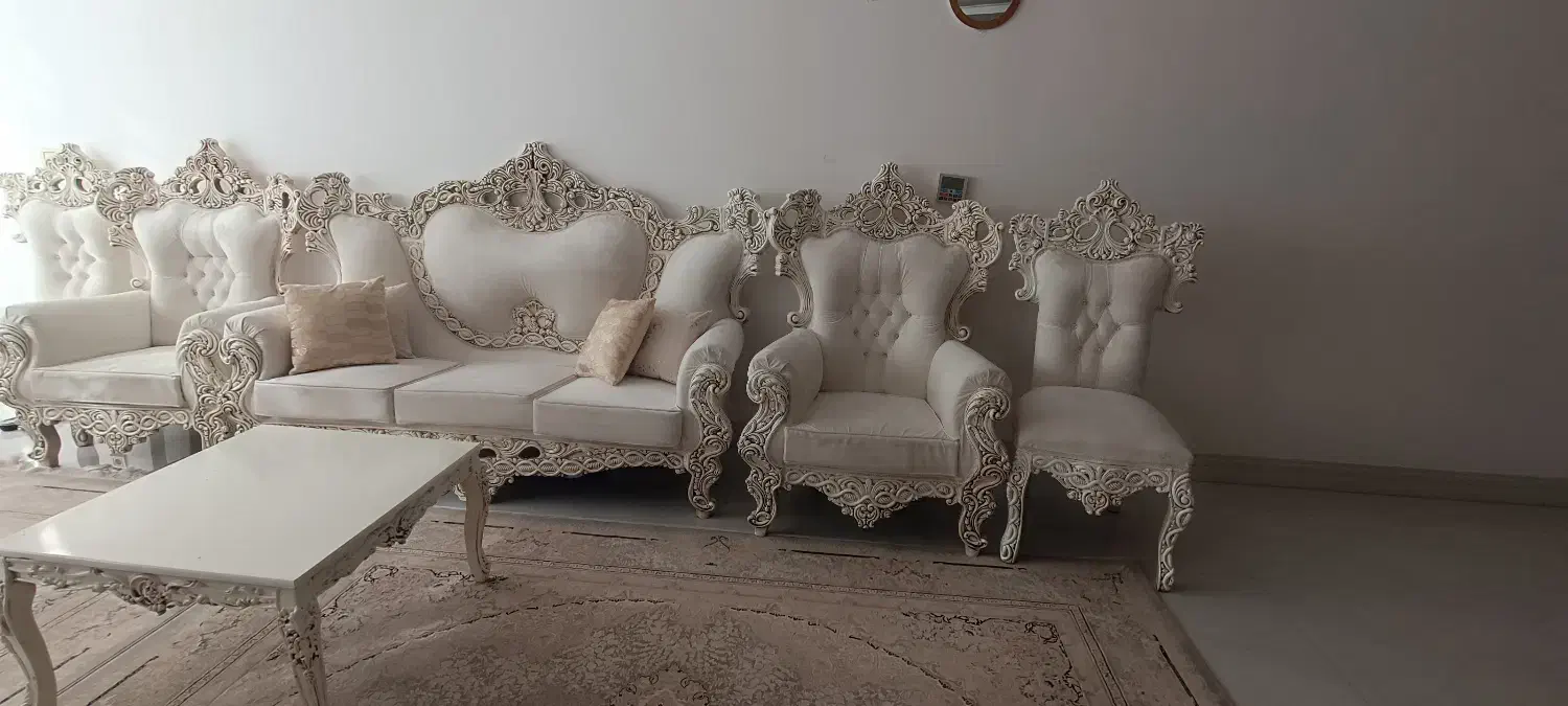 دودست مبل سلطنتی ومیز ناهار خوری ۸نفره تمیز|مبلمان خانگی و میز عسلی|رفسنجان, |دیوار