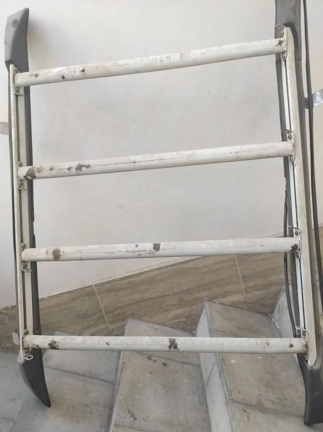 قطعات ولوازم یدکی ماشین|قطعات یدکی و لوازم جانبی|شیراز, بید زرد|دیوار