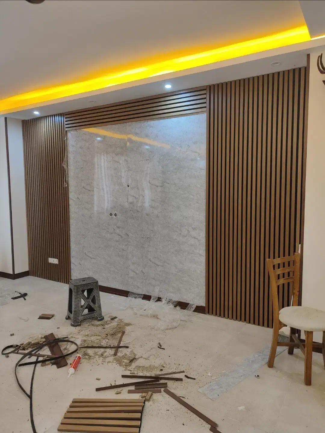 نصب قرنیز ، ترمووال ، تیوی پارکت|خدمات پیشه و مهارت|پردیس, فاز ۲|دیوار