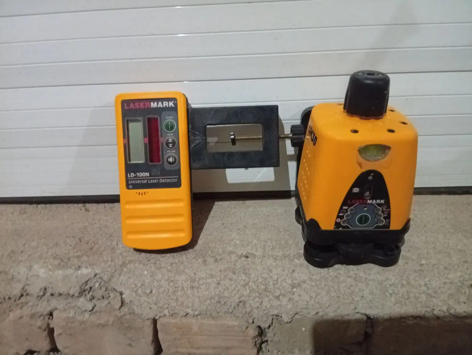 تراز لیزری گردان|ابزارآلات|نظرآباد, شهرک سید جمال الدین|دیوار