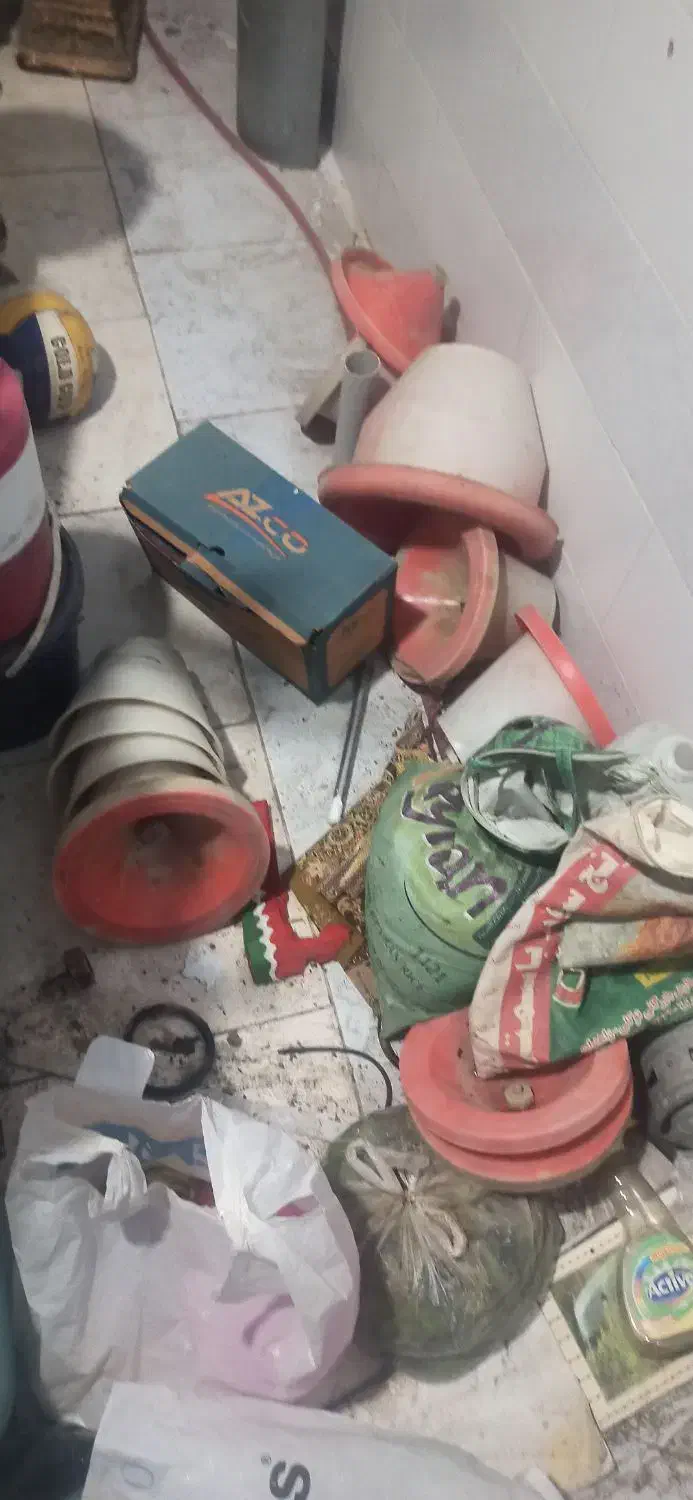 ابخوری بشقابی و دان خوری|لوازم جانبی حیوانات|گنبد کاووس, |دیوار