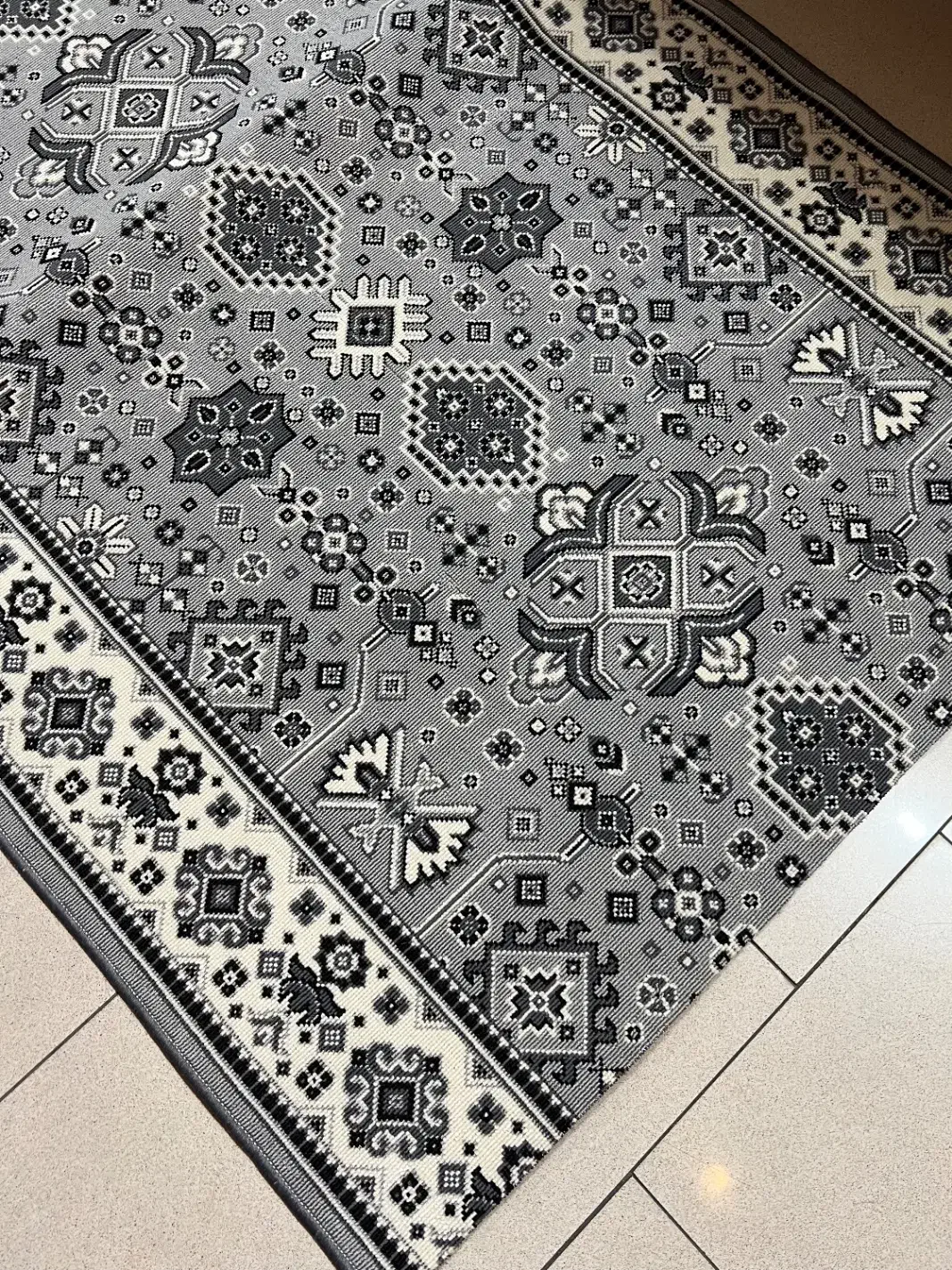 گلیم در ۵طرح|گلیم، جاجیم، گبه|کرج, حصارک بالا|دیوار