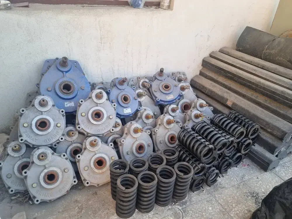 لاستیک(رولیک چکش توری سرند شانه فک بلبرینگ دنده)|ماشین‌آلات صنعتی|بهارستان, |دیوار