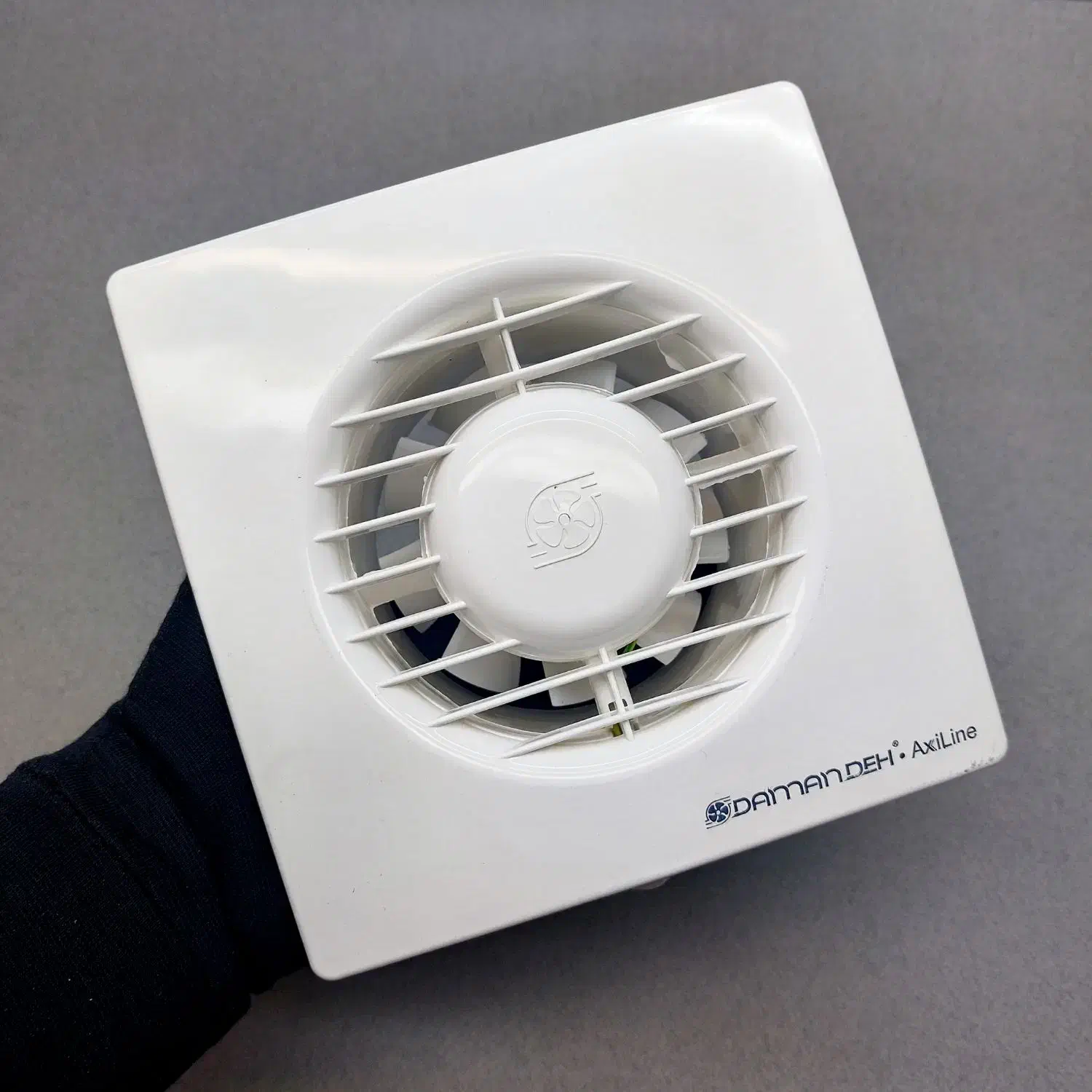 هواکش  لوله ای دمنده(تهویه، فن)|پنکه و تصفیه‌کنندهٔ هوا|بهبهان, |دیوار