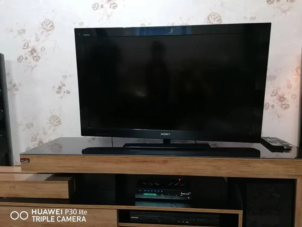 تلوزیون ۴۰ اینچ،سونی|تلویزیون و پروژکتور|ری, شهادت|دیوار