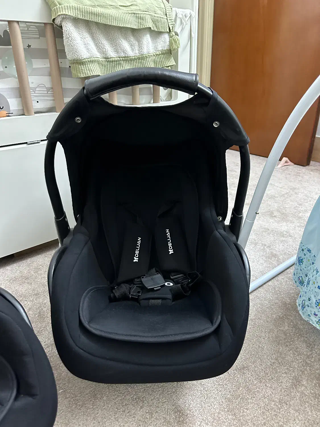 کریر مدل هیرو|کالسکه و لوازم جانبی|سمنان, |دیوار