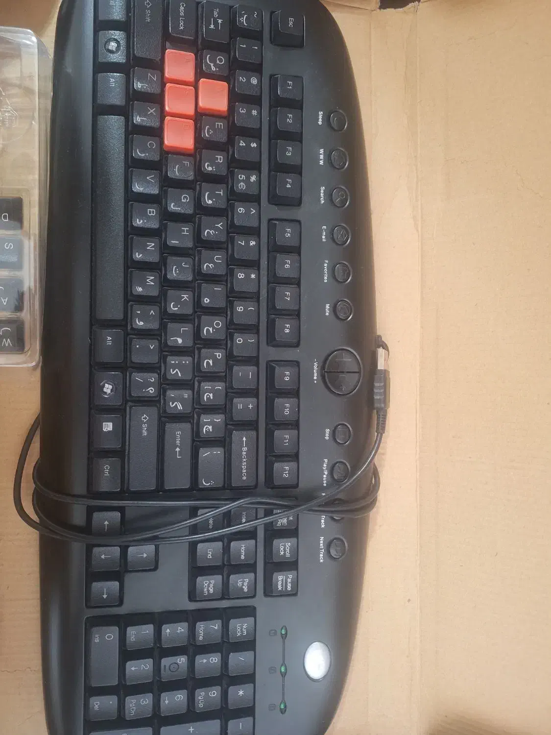 دو عدد کیبورد a4tech|قطعات و لوازم جانبی رایانه|تبریز, |دیوار