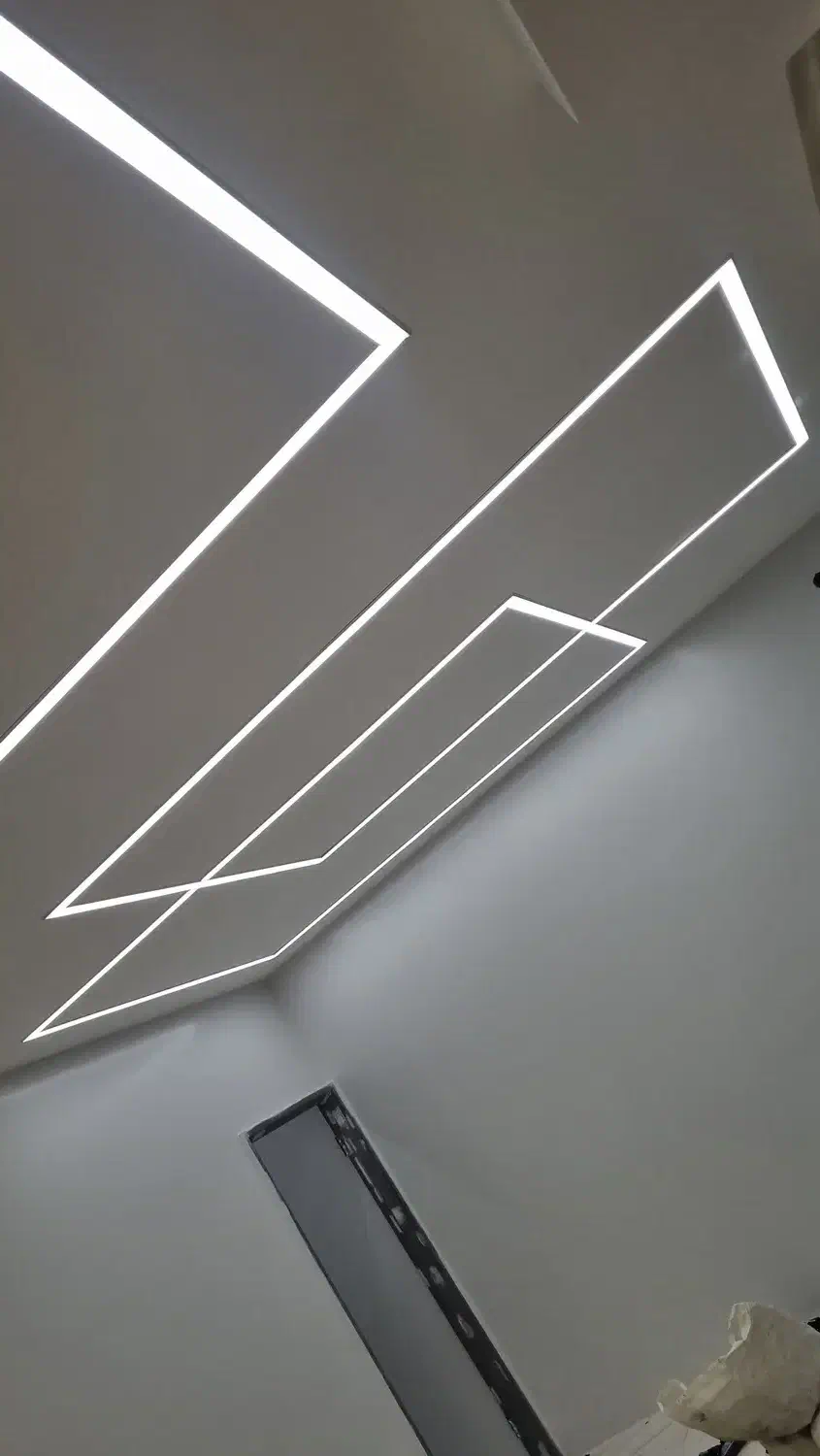 لاین نوری با گارانتی معتبر|ریسه و چراغ تزئینی|اصفهان, بهارستان|دیوار