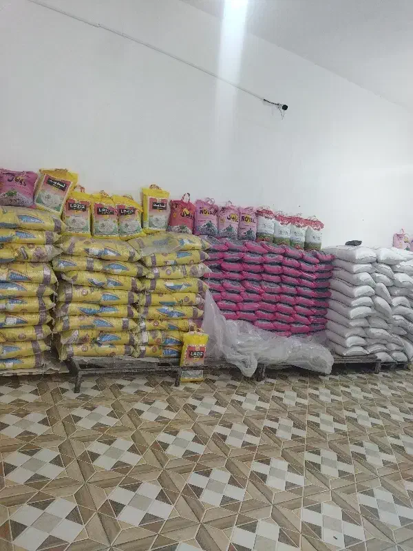 عرضه انواع برنج ایرانی پاکستانی و تایلندی گریدA وB|خوردنی و آشامیدنی|نورآباد, |دیوار