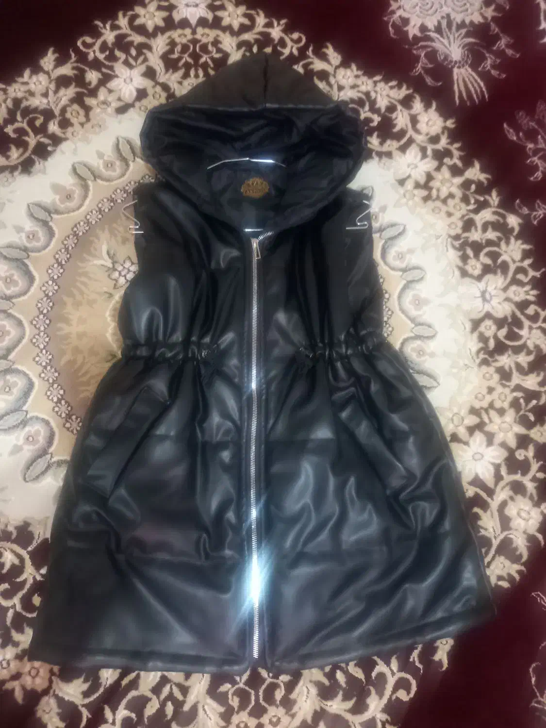 پافر|لباس|شازند, |دیوار