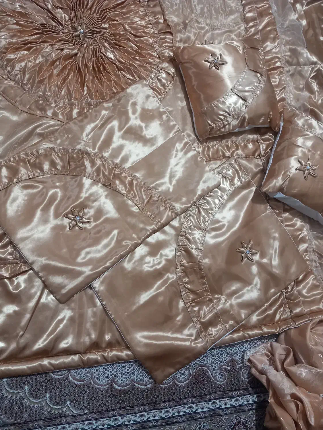 تخت|سرویس روتختی|خوی, |دیوار