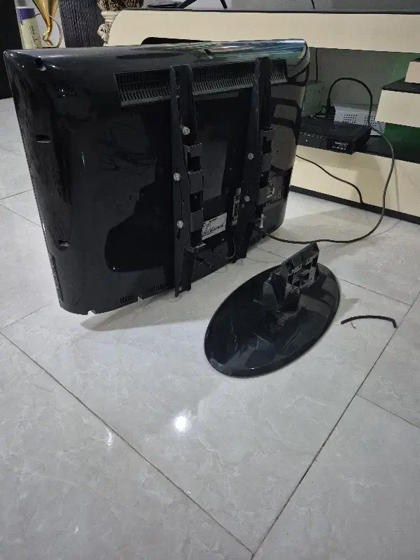 تلویزیون سامسونگ ۳۲ اینچ|تلویزیون و پروژکتور|کرج, کیانمهر|دیوار