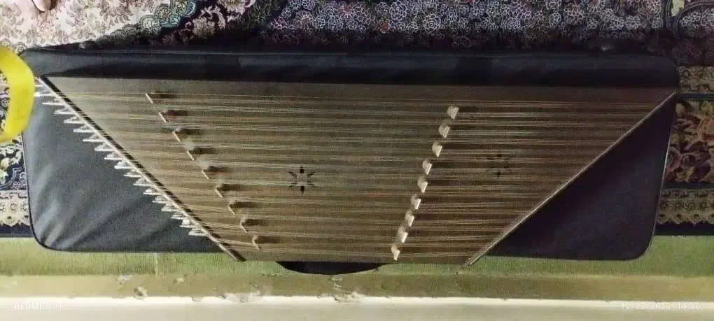 سنتور|سازهای سنتی|تهران, نیروی هوایی (پیروزی)|دیوار