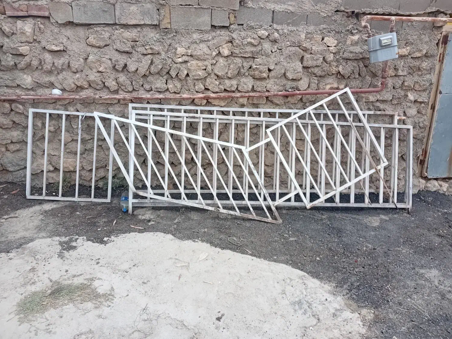 نرده آهنی ب متراژ ۱۲ متر|مصالح و تجهیزات ساختمان|چاپشلو, |دیوار