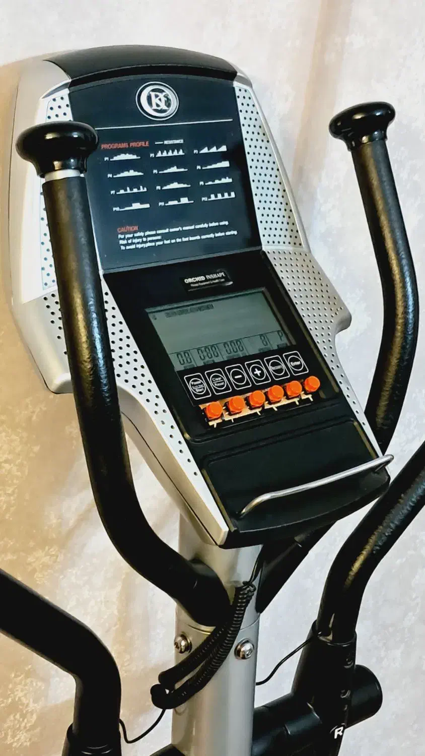 الپتیکال اسکی فضایی باشگاهی گام بلندتایوانی درحدنو|تجهیزات ورزشی|تهران, علم و صنعت|دیوار