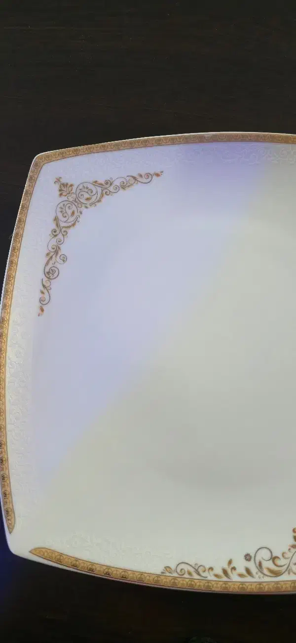 چینی پردیس|ظروف سرو و پذیرایی|قم, کلهری|دیوار