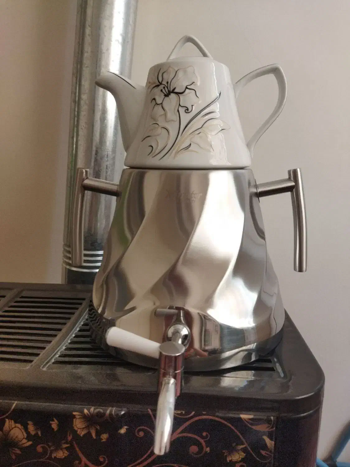 کتری و قوری سماوری نو|قوری، کتری، قهوه‌ساز دستی|قرچک, باقرآباد|دیوار