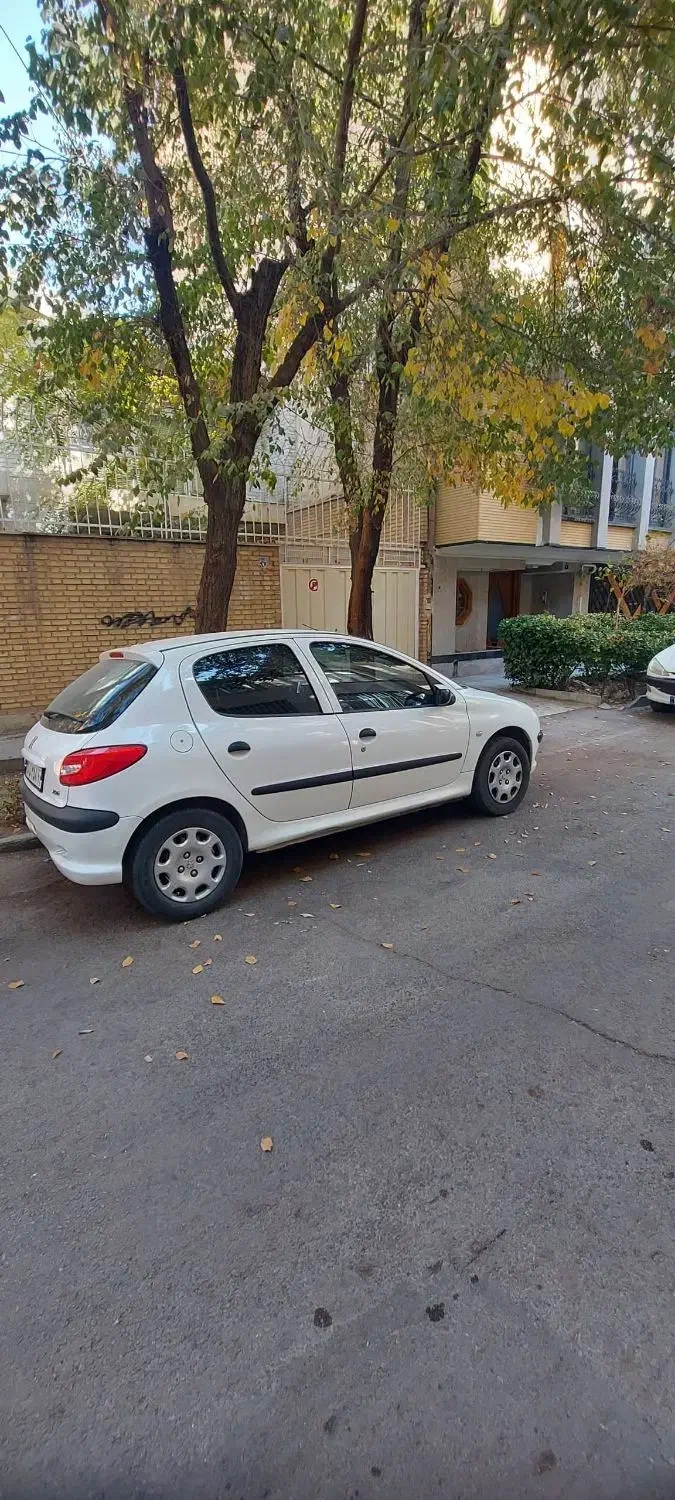 خودرو ۲۰۶ سفید|خودرو سواری و وانت|اصفهان, سعادت‌آباد|دیوار