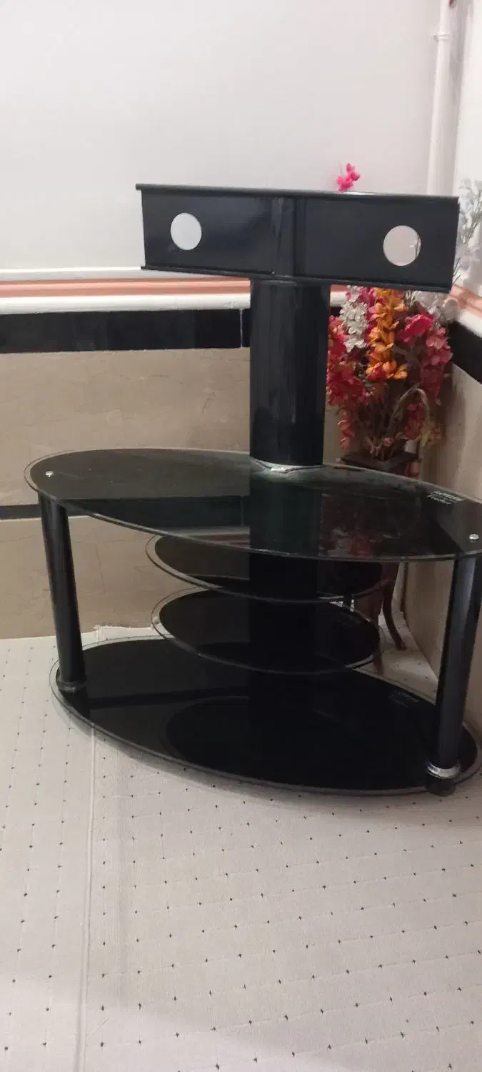 تلویزیون ومیز تلویزیون|تلویزیون و پروژکتور|کامیاران, |دیوار