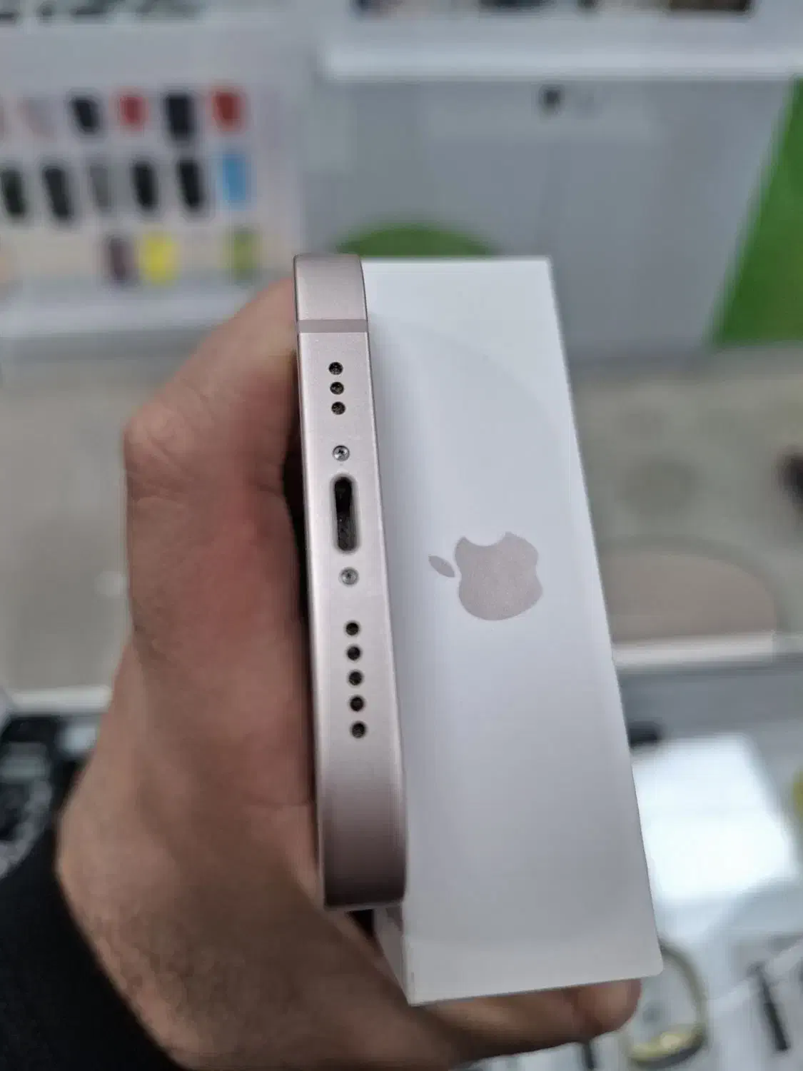 گوشی آیفون Iphone 13 درحدآک 128 گیگ|موبایل|کرمانشاه, |دیوار