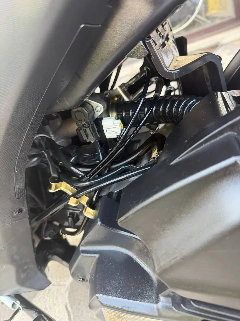 ایروکس ۱۴۰۲ نیرو موتور|موتورسیکلت|رشت, جماران|دیوار