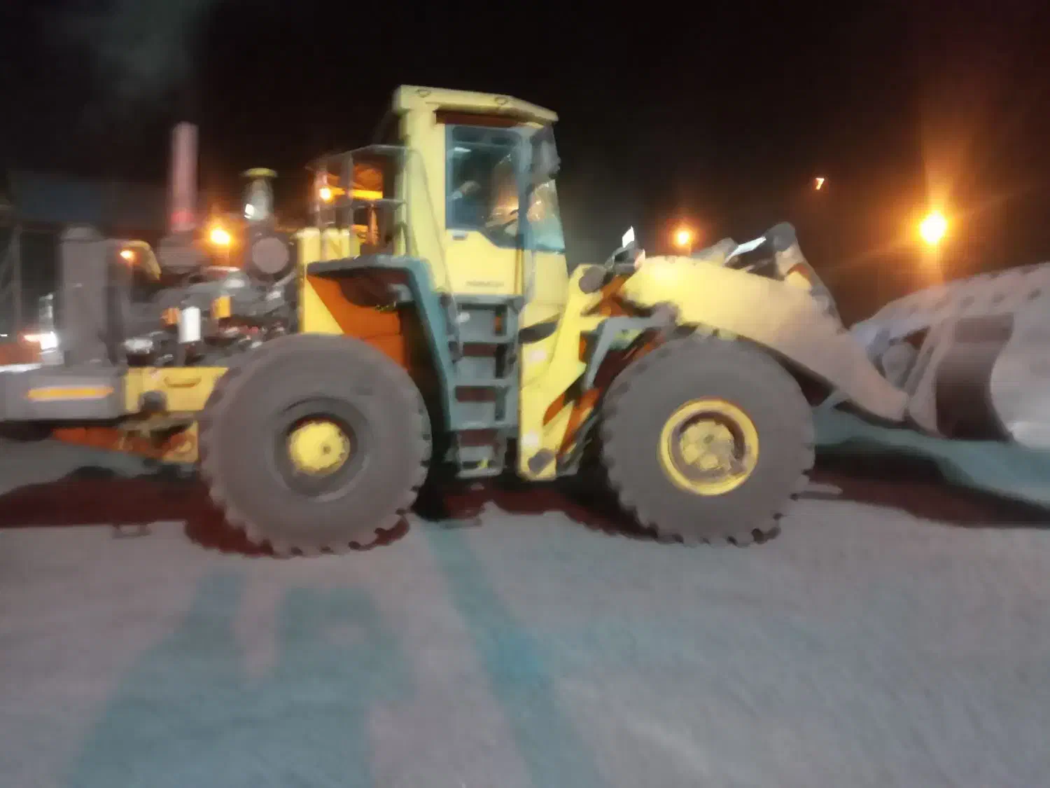 استخدام راننده بابکت مینی لودر|استخدام حمل و نقل|بافق, |دیوار