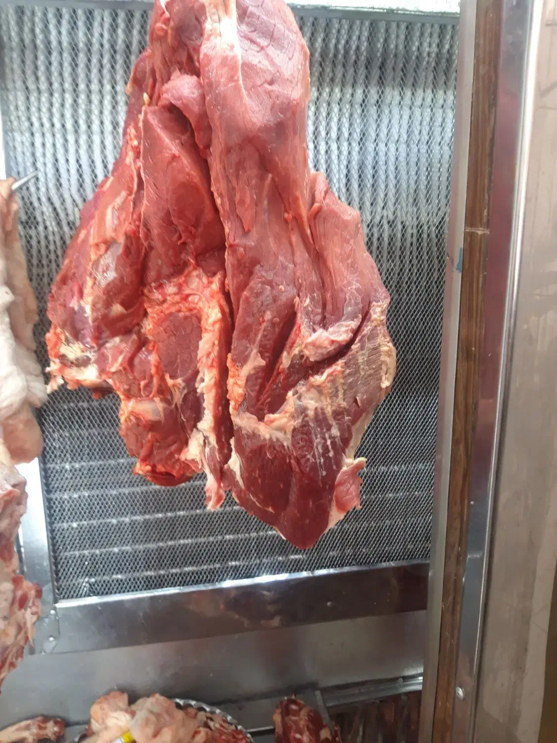 گوشت گوساله درجه یک|خوردنی و آشامیدنی|اصفهان, جاوان|دیوار