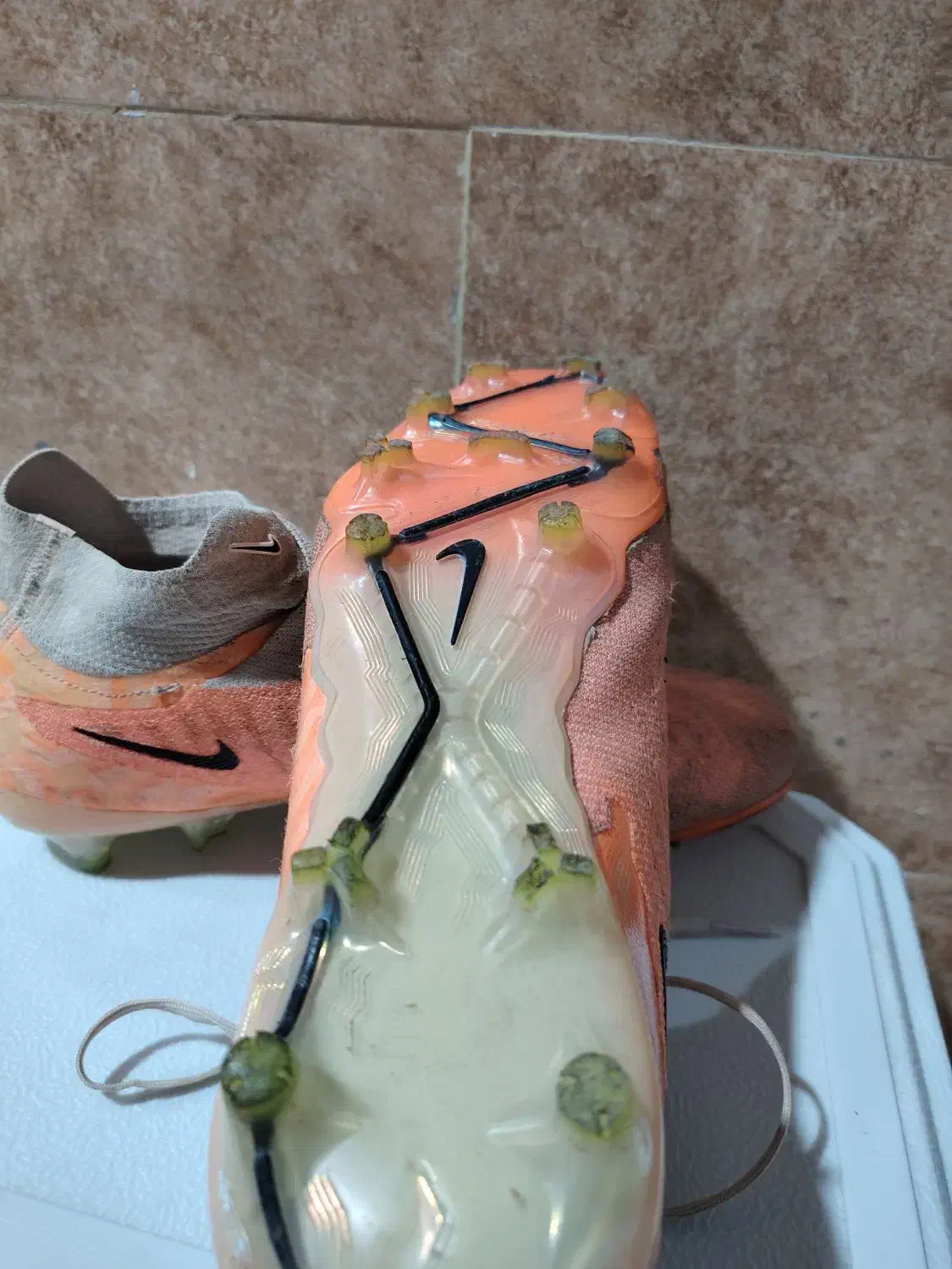 کفش فوتبال Nike Phantom GX|کیف، کفش، کمربند|نجفآباد, بازار|دیوار