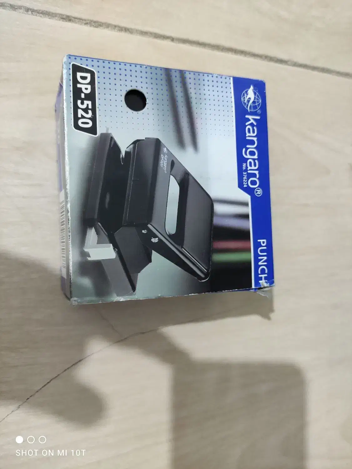 پانچ کانگارو|لوازم التحریر|بروجرد, |دیوار