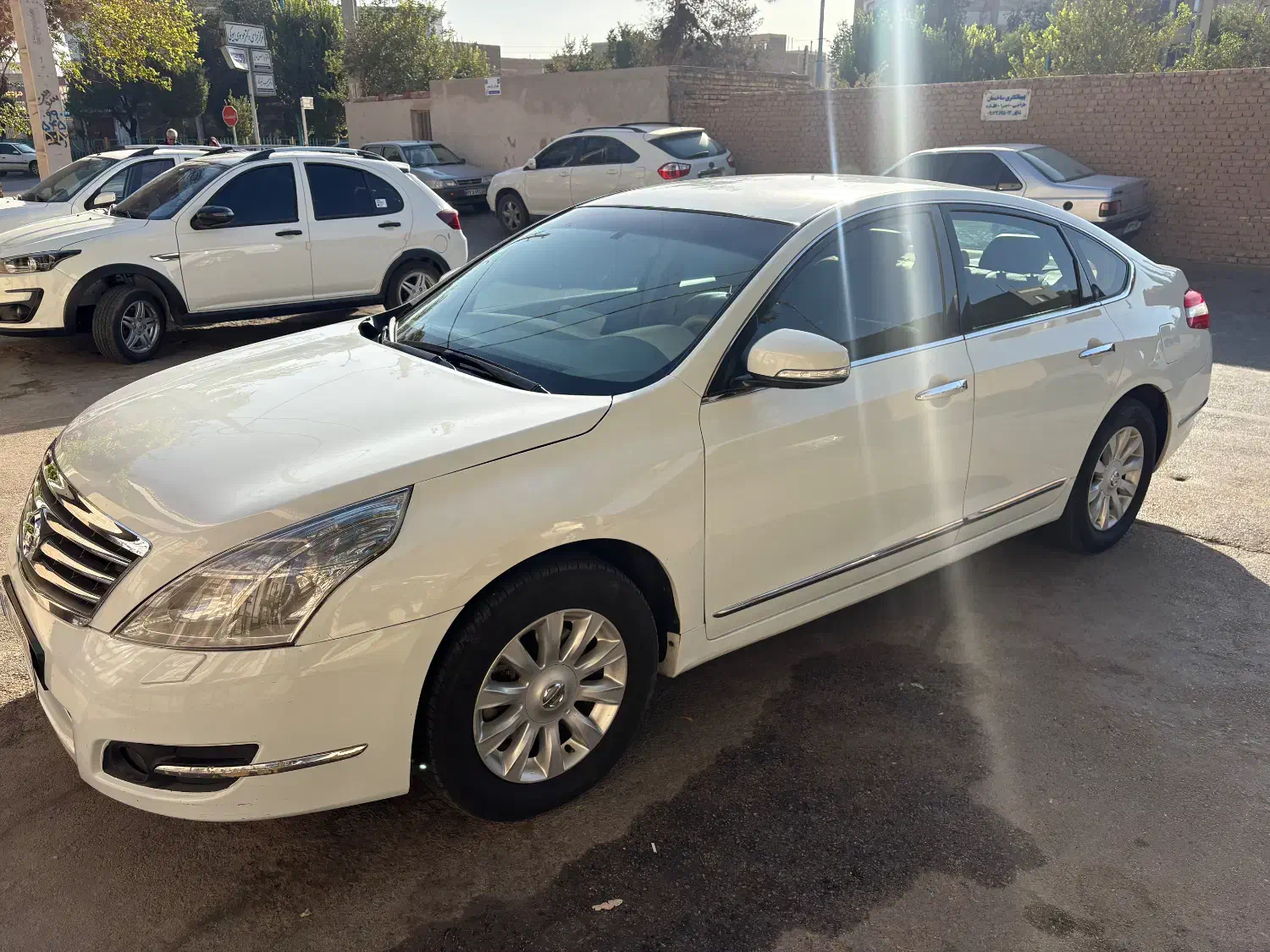 نیسان تیانا مدل 90|خودرو سواری و وانت|یزد, |دیوار