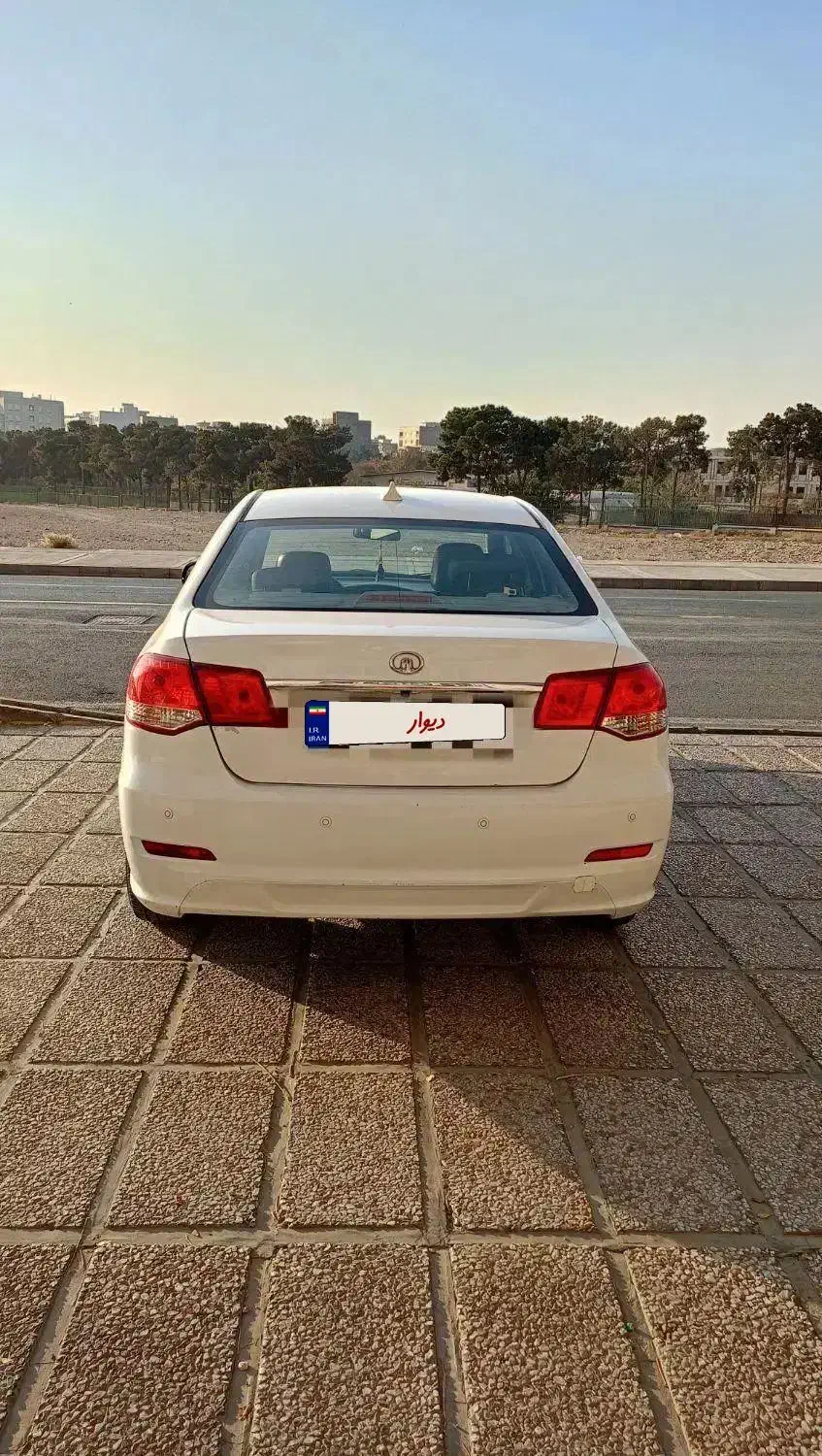 ولکس سی30 اتوماتیک.کم کار بدون رنگ در حد نو مدل 95|خودرو سواری و وانت|تهران, بهمن یار|دیوار