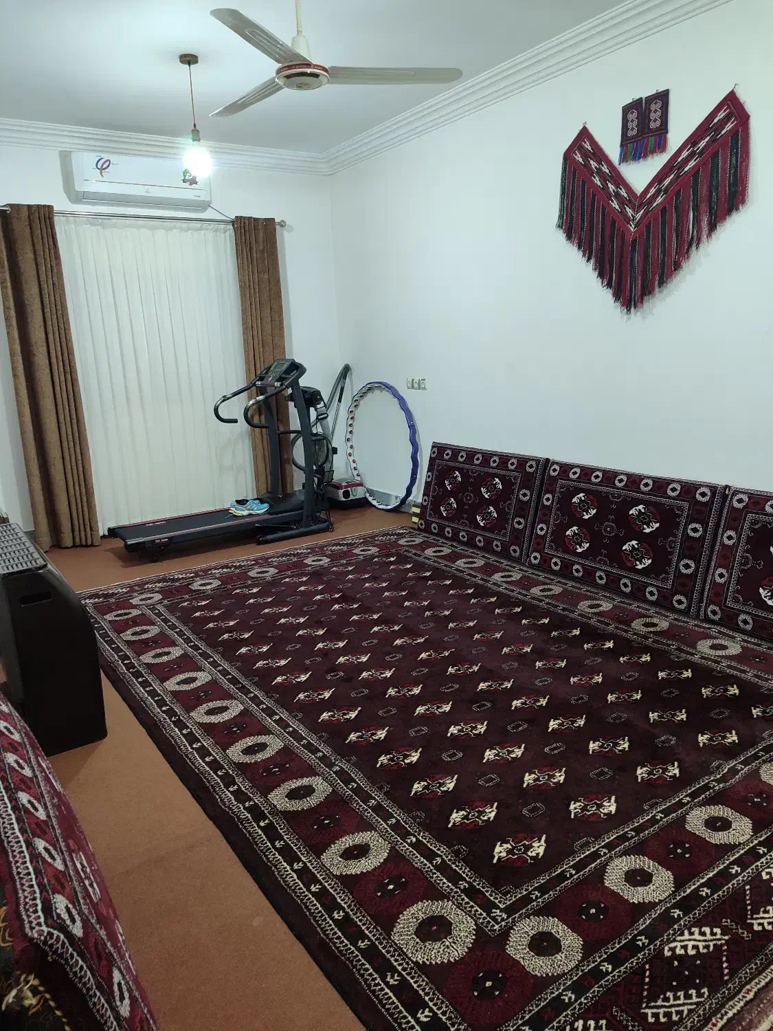 فروش خانه ی ویلایی|فروش خانه و ویلا|سیجوال, |دیوار