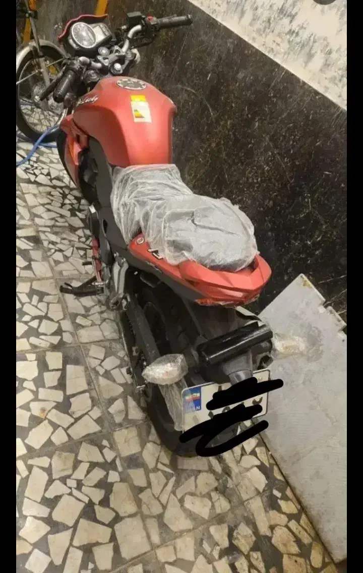 موتور لاکی ۲۵۰|موتورسیکلت|شیراز, گلشن|دیوار