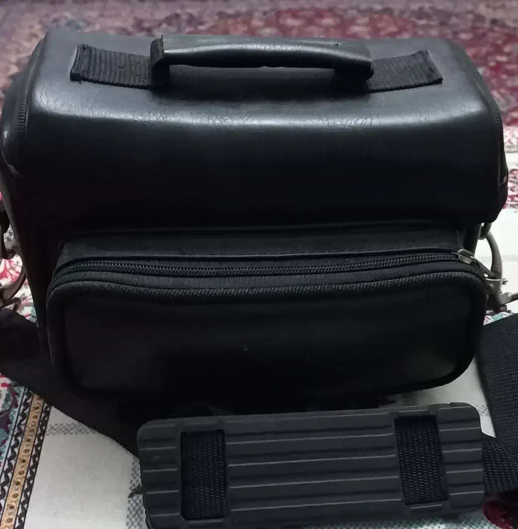 دوربین فیلم برداری سونی کار کرده اصل ژاپن|دوربین عکاسی و فیلم‌برداری|گرگان, |دیوار