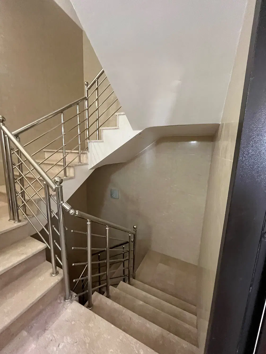 هشتگرد قدیم|فروش آپارتمان|هشتگرد, هشتگرد قدیم|دیوار