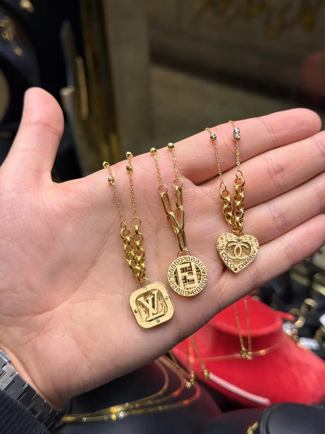 LV Fendi زنجیر طلا|جواهرات|تهران, صد دستگاه|دیوار