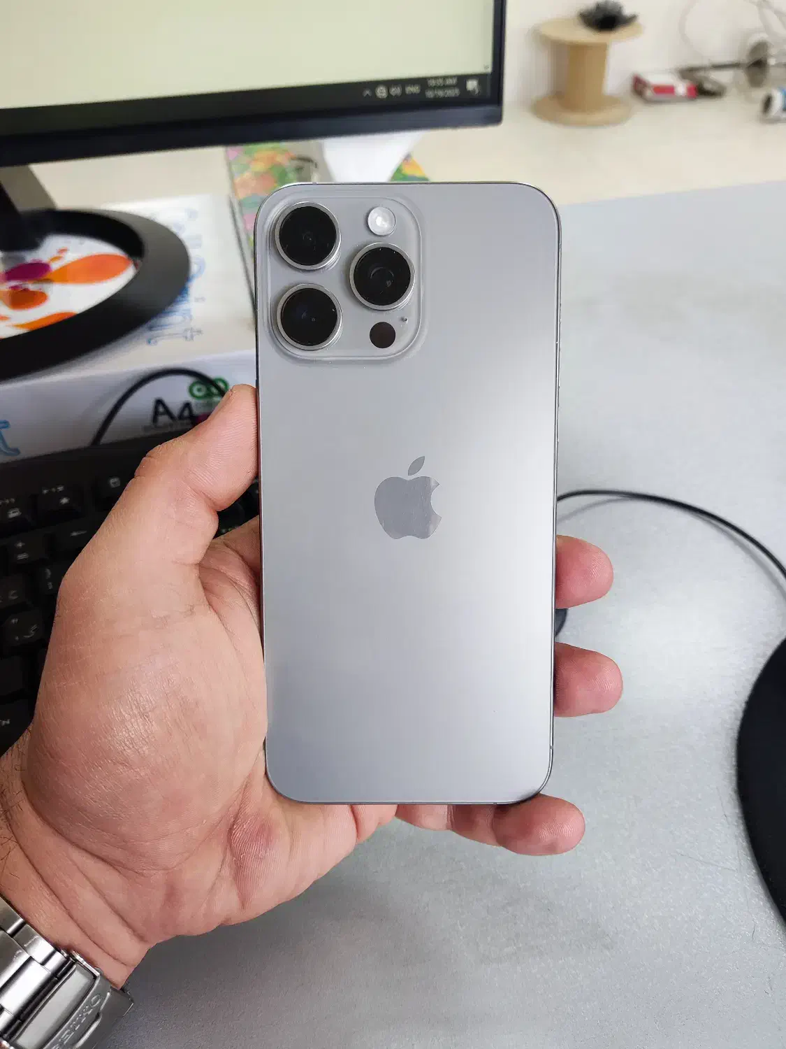 با آنتن Iphone 15 Pro Max 512G|موبایل|یزد, |دیوار