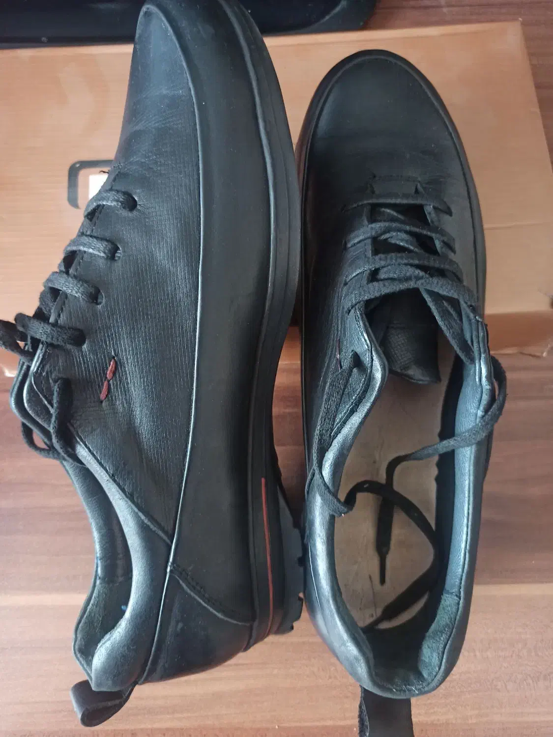 کفش چرم|کیف، کفش، کمربند|اراک, |دیوار