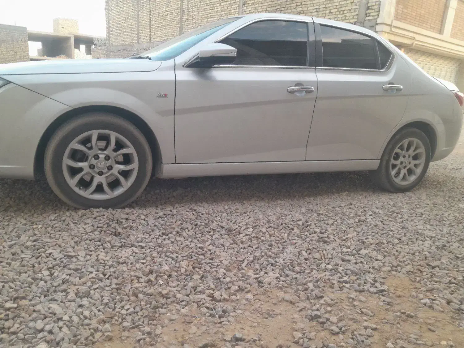 دنا پلاس|خودرو سواری و وانت|یزد, |دیوار