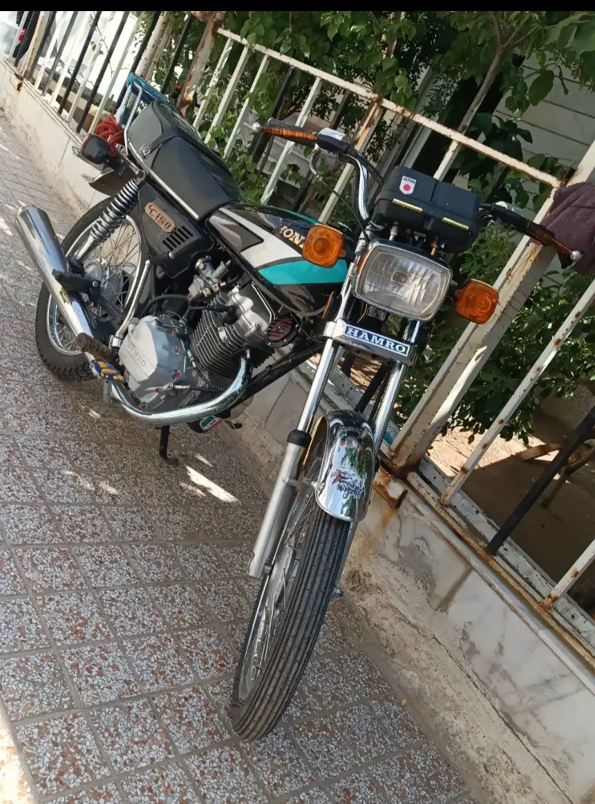 سالم درحد|کلکسیون اشیاء عتیقه|محمدیه-قزوین, |دیوار